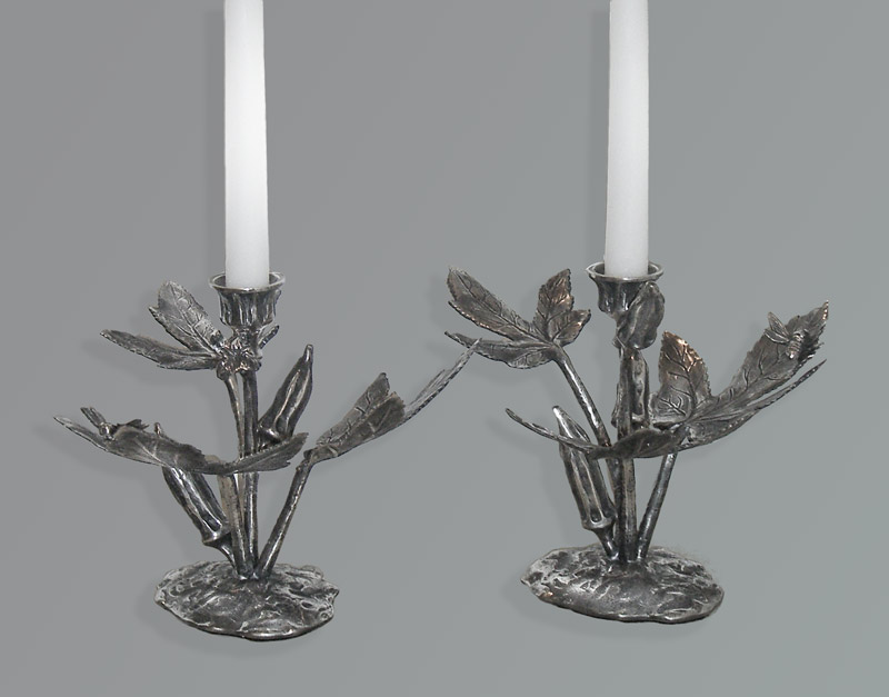 Okra Candleholder with Bee 