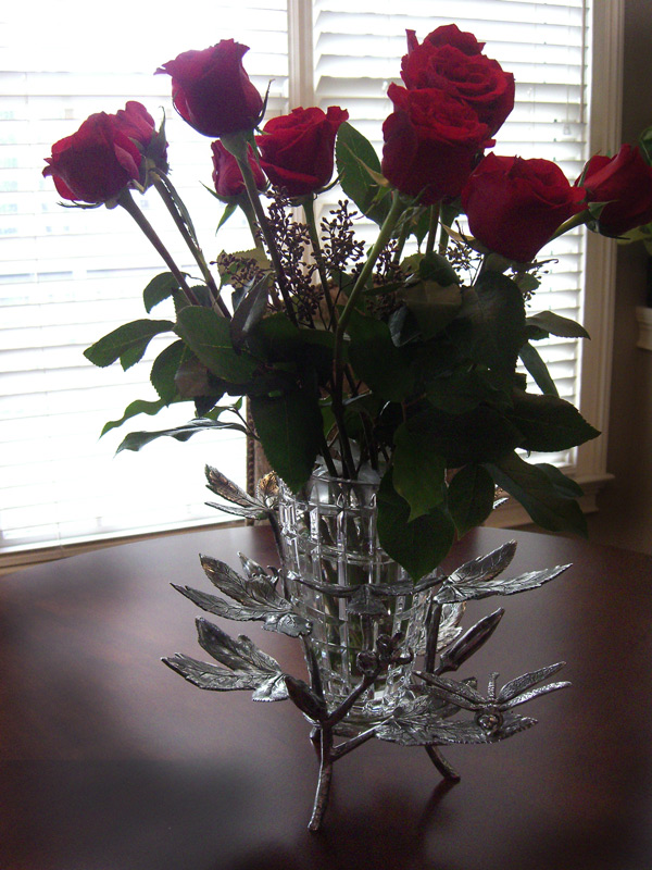 Okra Wine Caddy with a Vase